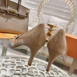 Picture of Louis Vuitton Shoes _SKULVsz34-40613626.5cmmnf0420